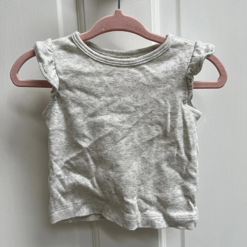 Carter’s 3M Light Gray Flutter Short Sleeve Girls Blouse Tshirt